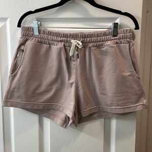 Vuori halo shorts